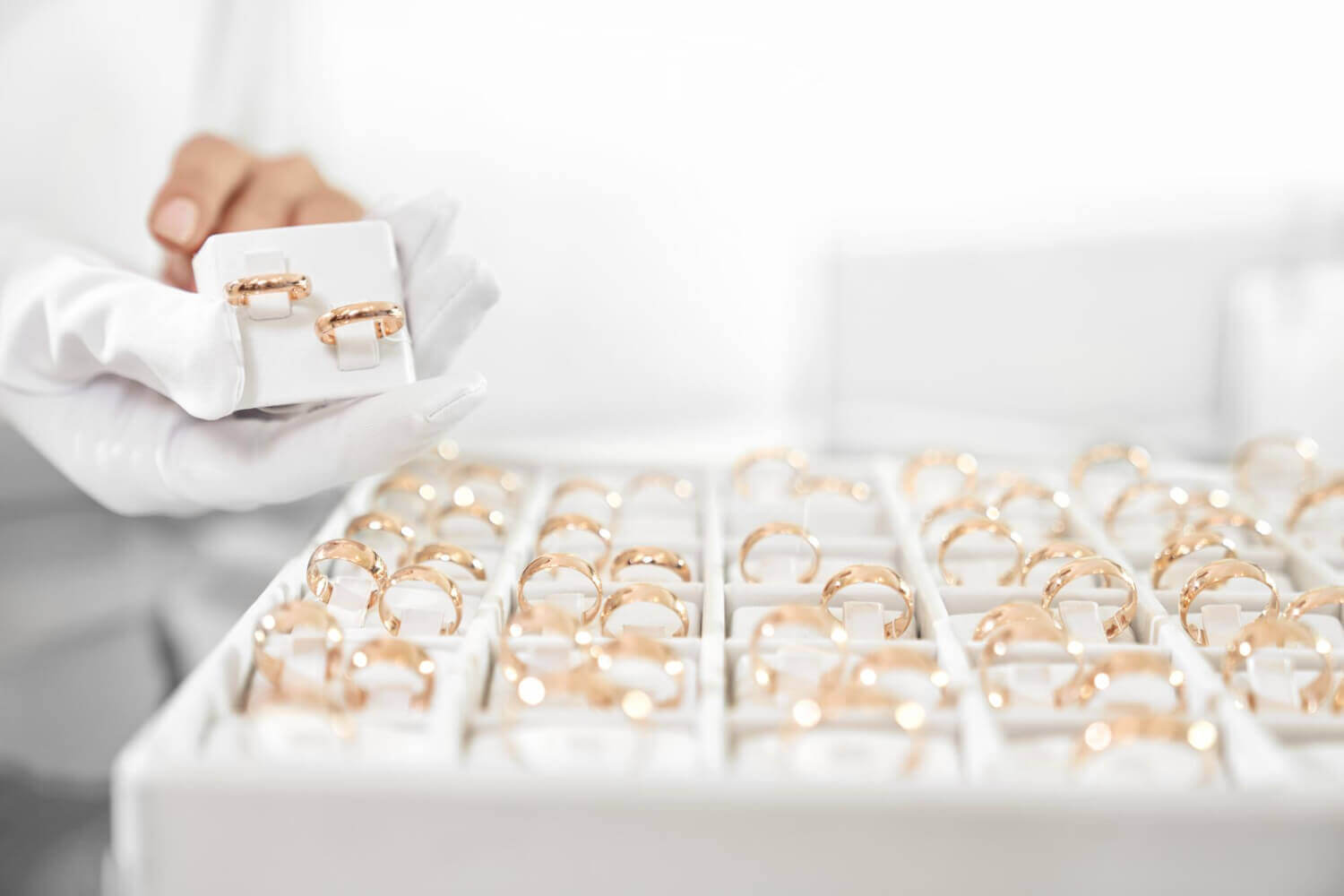 Kuyumcu İşletmeleri için e-Ticaret Otomasyonunun Önemi